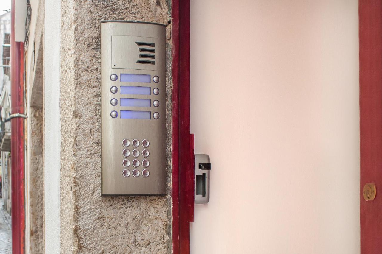 Guest Inn Alfama Apartments Lisboa Dış mekan fotoğraf