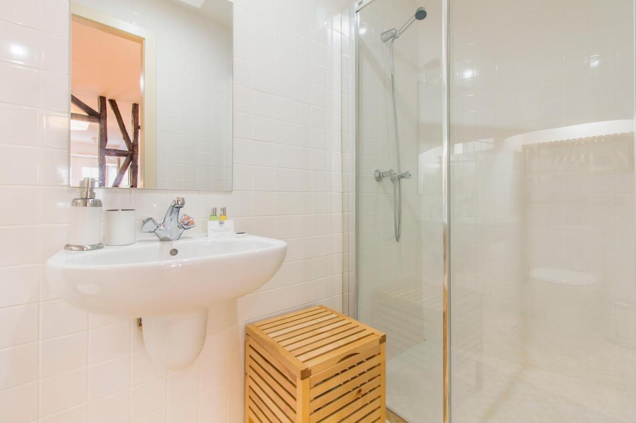 Guest Inn Alfama Apartments Lisboa Dış mekan fotoğraf